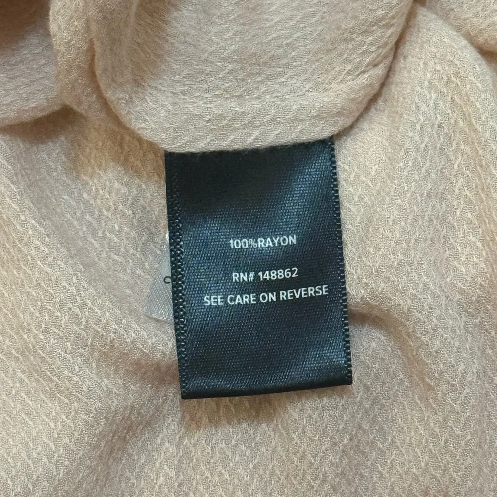 Torrid light pink off the shoulder blouse women’s size 3 - Picture 7 of 8